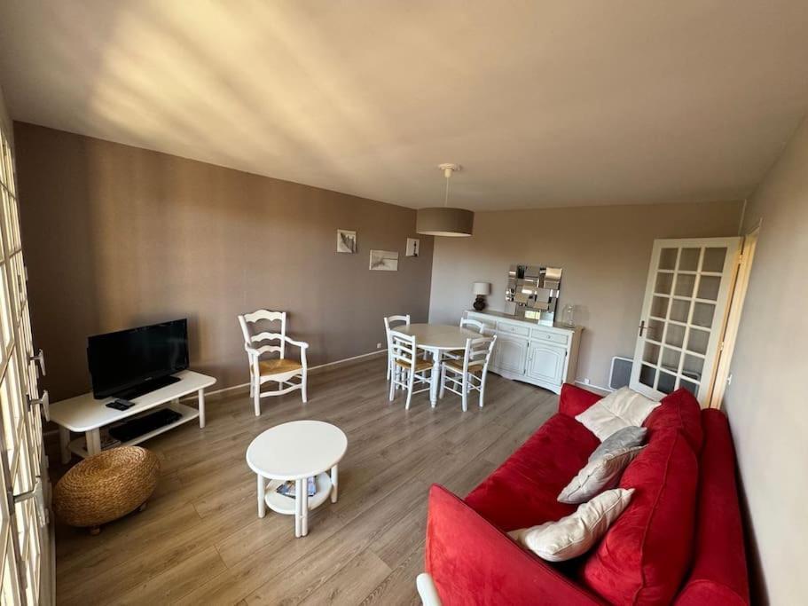 Appartement Calme Proche De La Mer Avec Parking Villers-sur-Mer Dış mekan fotoğraf